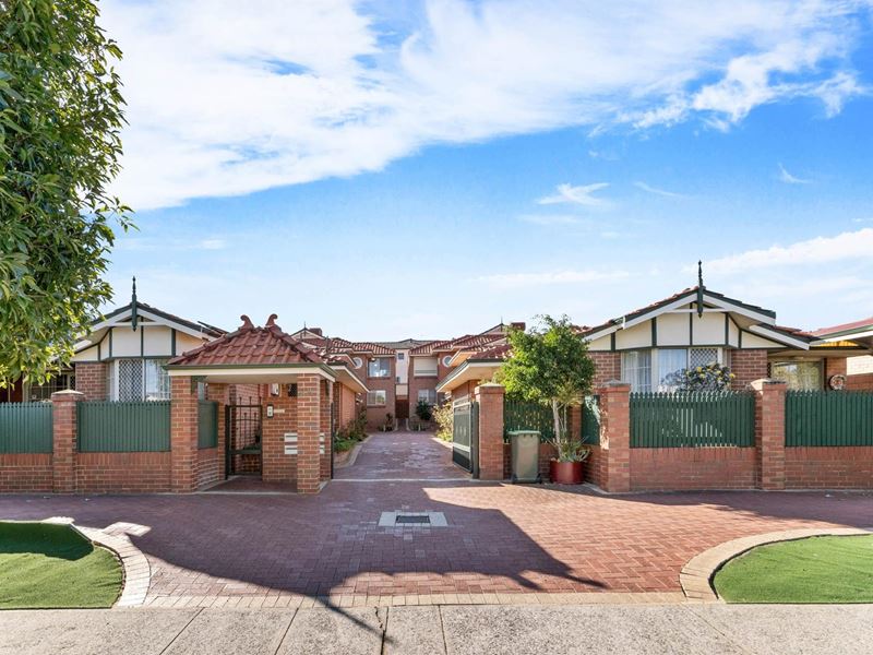 2/25 Tuart Street, Yokine WA 6060