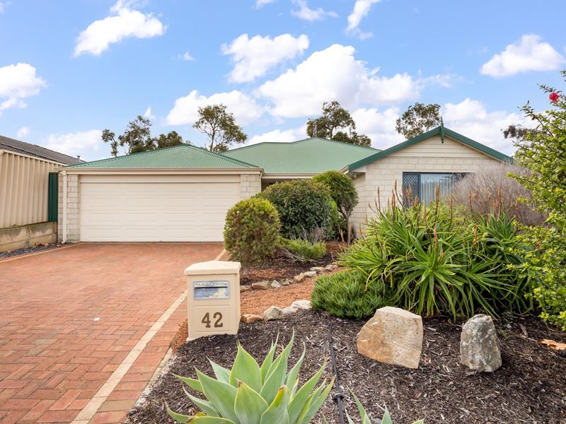 42 Possum Way, College Grove