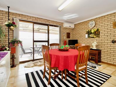5B Waikiki Road, Safety Bay WA 6169