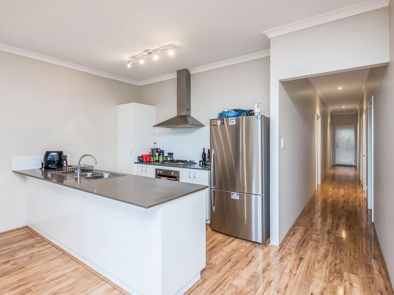 14 Skipsey Lane, Ellenbrook