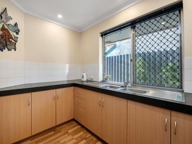 2/73 Ninth Avenue, Maylands WA 6051