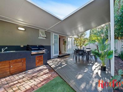 10 Pola Street, Dianella WA 6059