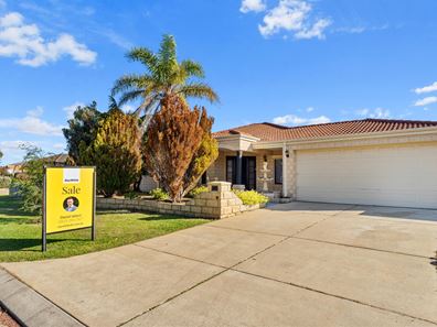 70 Chelmsford Ave, Port Kennedy WA 6172