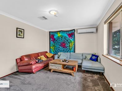 21 Greville Way, Girrawheen WA 6064