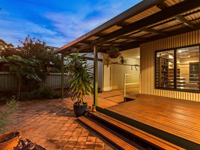 6 Dolby Road, Cable Beach WA 6726