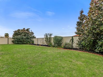 6 Pengilly Way, Clarkson WA 6030