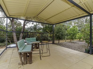 3 Clements Place, Waroona WA 6215