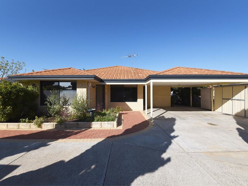 24 Durrington Glade, Clarkson WA 6030