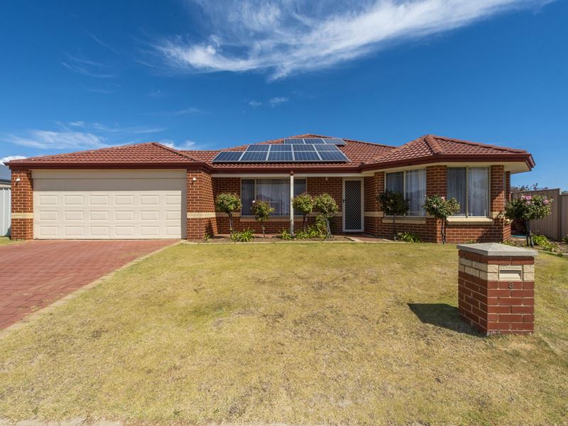 8 Jaubert Avenue, Secret Harbour