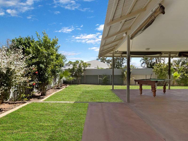 4 Koolinda Parade, Baynton WA 6714