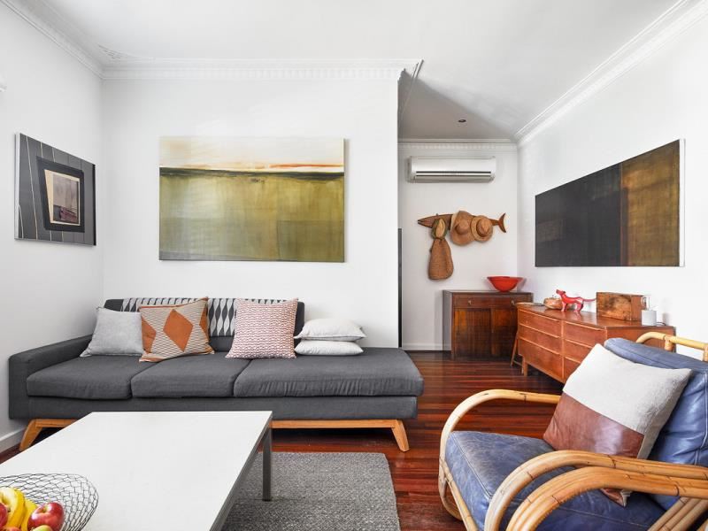 102 Kitchener Road, Alfred Cove