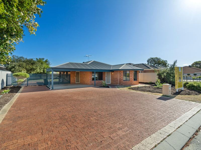 6 Grampian Way, Caversham