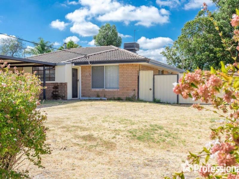 23 Amaroo Court, Armadale