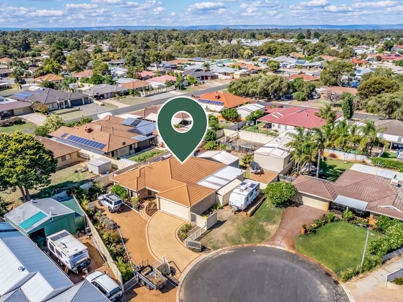 11 Hovea Place, Coodanup WA 6210