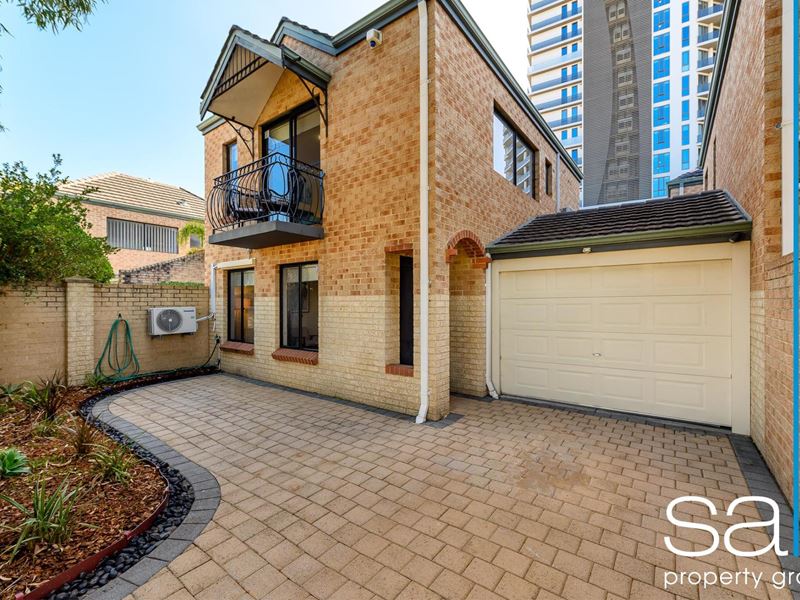 2/8 Sleat Road, Mount Pleasant WA 6153