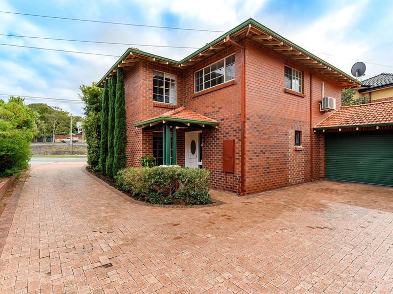 1/78 Whatley Crescent, Mount Lawley