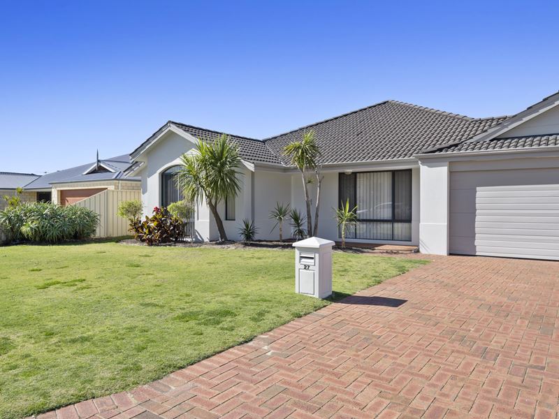 27 Guillardon Terrace, Madora Bay