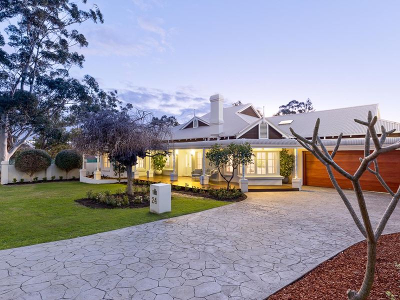 24 Dunvegan Road, Applecross
