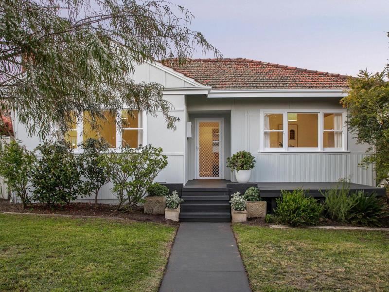 34 Chadwick Street, Hilton