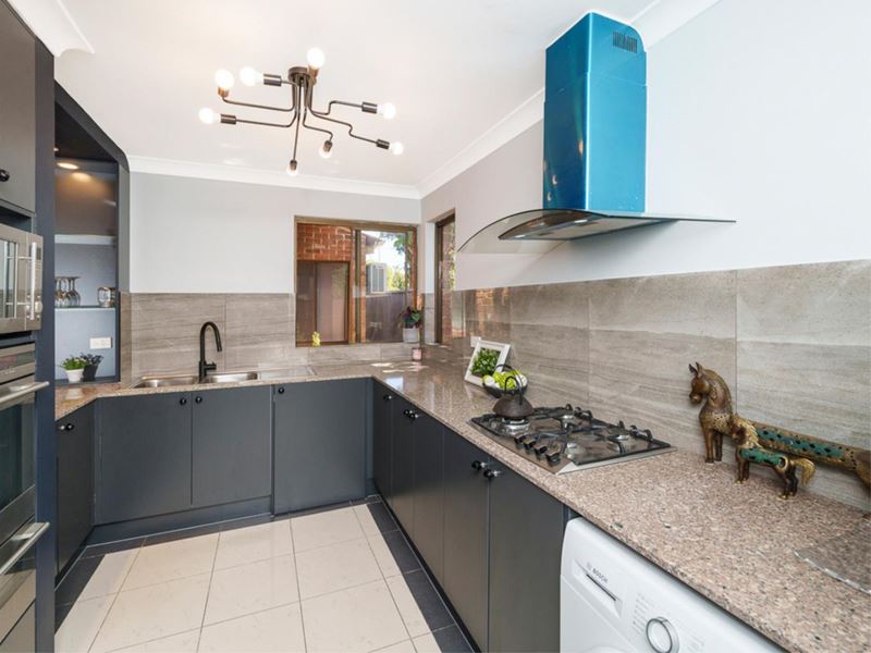 3/340 Grand Promenade, Dianella
