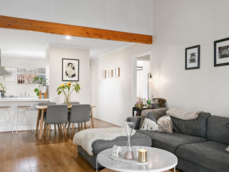 15/11 Brentham Street, Leederville