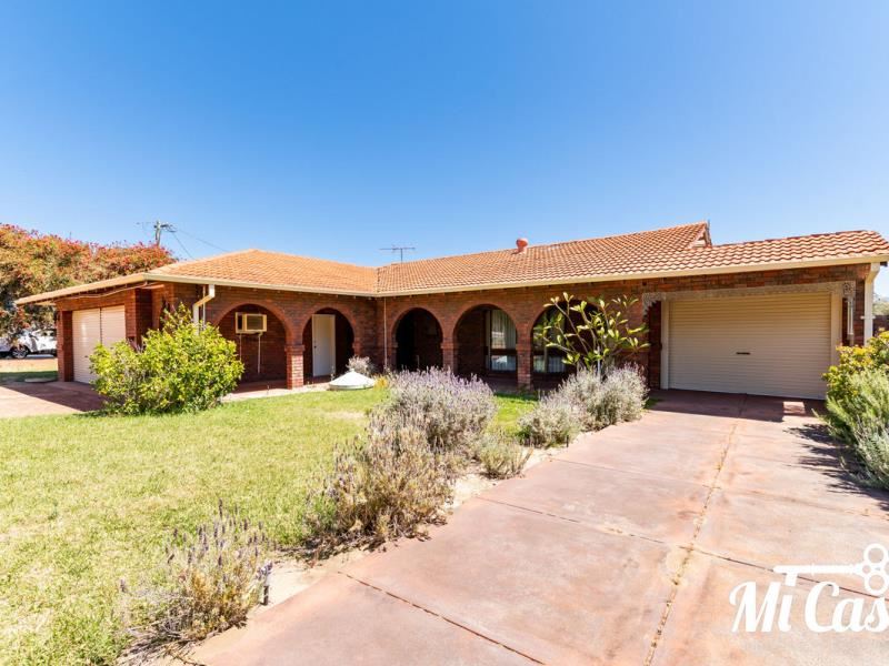 1 Huntly Court, Duncraig