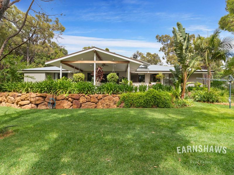 16 Manjiri Drive, Glen Forrest