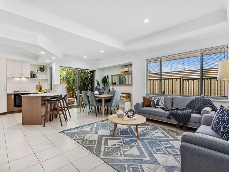14C Ravenswood Drive, Nollamara