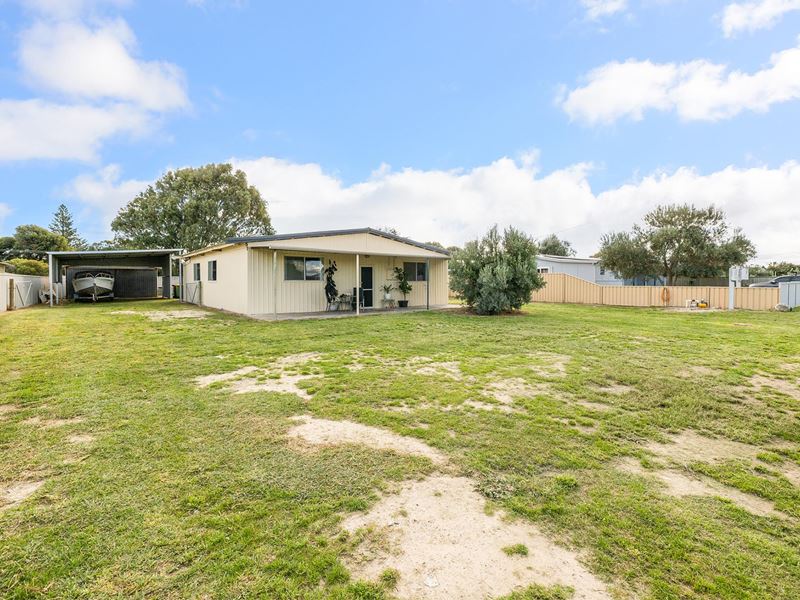 18 King Street, Lancelin WA 6044