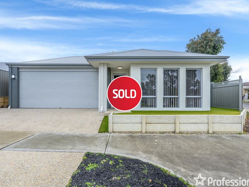 2 Ryhill Crescent, Wellard