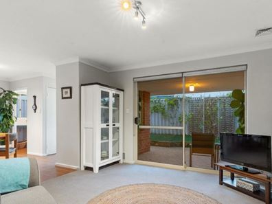 44 Kingsall Road, Attadale WA 6156