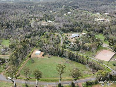 68 Higgins Road, Gidgegannup WA 6083