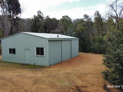 68 Higgins Road, Gidgegannup WA 6083