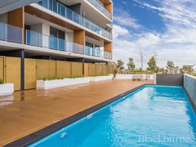 61/8 Riversdale Road, Burswood WA 6100