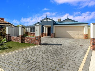 24 Mount Park Way, Canning Vale WA 6155