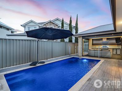 7 Baningan Avenue, Success WA 6164