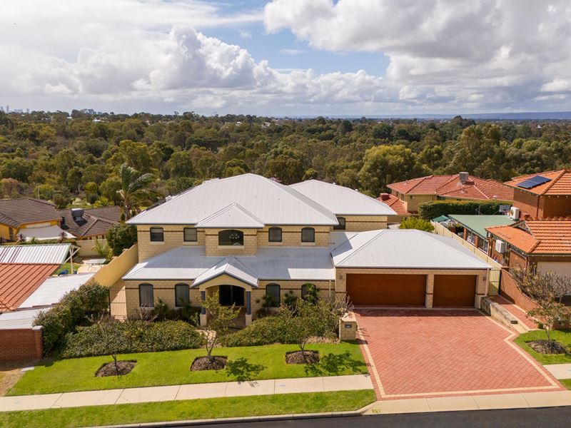 27 Whitfeld Terrace, Winthrop