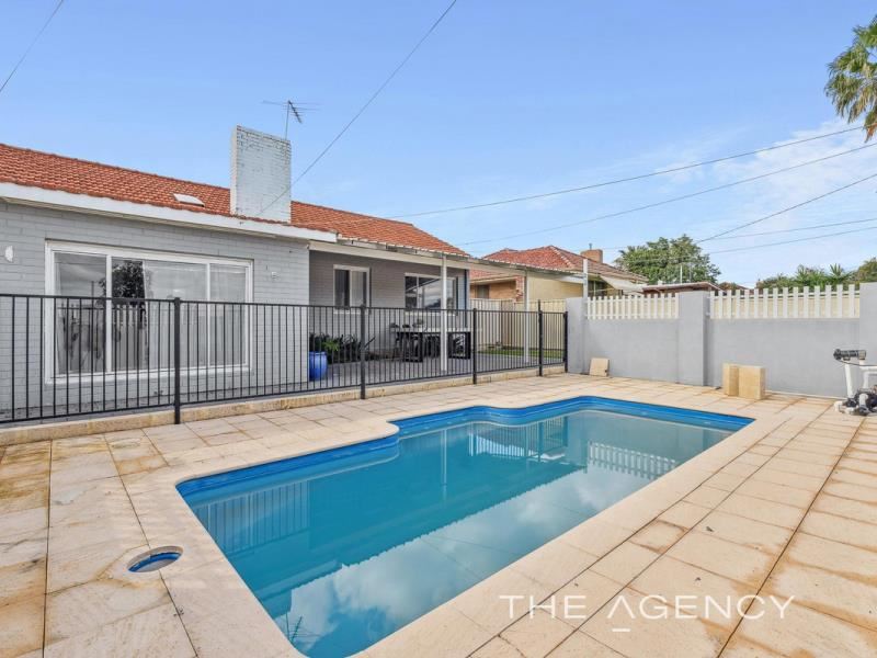 23 Grinstead Way, Balga