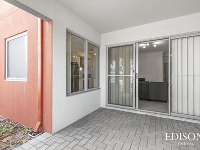 2/14 John Street, Bentley WA 6102