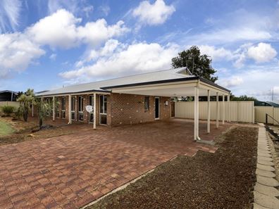 12 Catspaw Court, Strathalbyn WA 6530