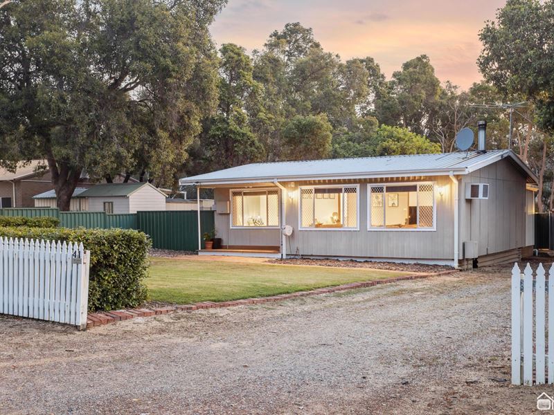 41 Park Road, Byford