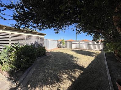 1 McAleer  Drive, Mahomets Flats WA 6530