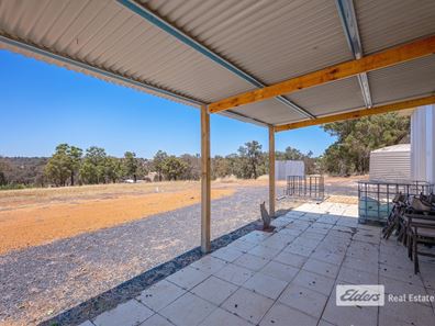 15 Sinnott Road, Boyup Brook WA 6244