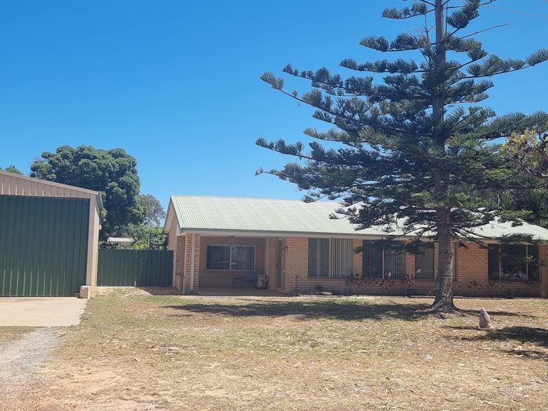 28 Cockram  Street, Lancelin WA 6044