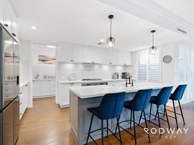 97 Reynolds Rd, Mount Pleasant WA 6153