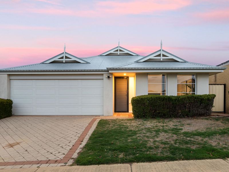 33 Grandoak Drive, Clarkson