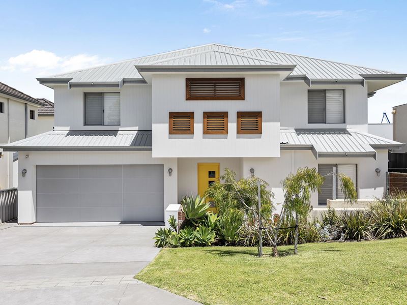 34 Floyd Street, Trigg WA 6029