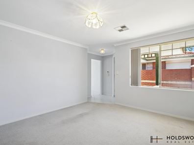 2/38 Golf View Street, Yokine WA 6060