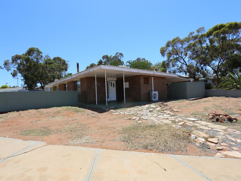 2 Canteen Crt, Kambalda East