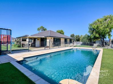 97 Braidwood Drive, Australind WA 6233